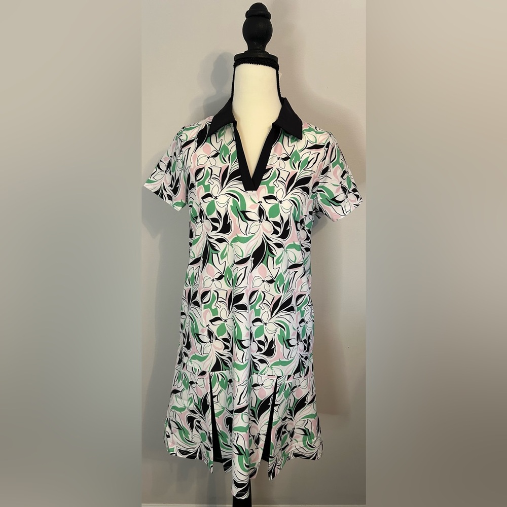 Short Floral Polo Dress in Mint & Black - Unbranded